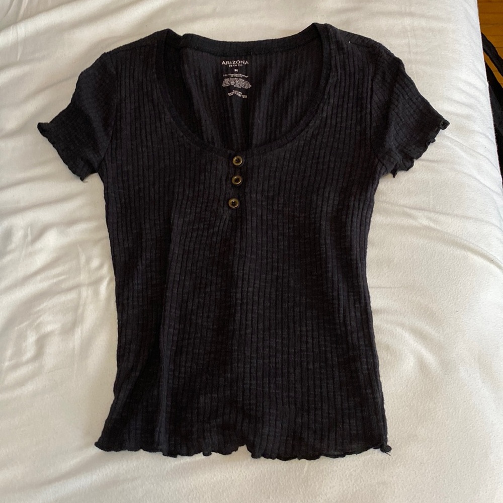 tee shirt